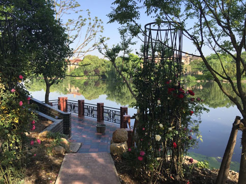 佘山紫都晶園27號別墅庭院項(xiàng)目